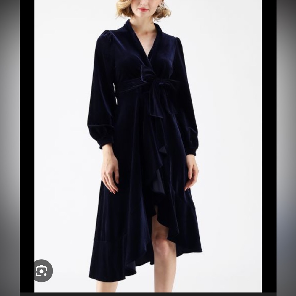 Elegant Long Sleeve velvet wrap Dress in Navy